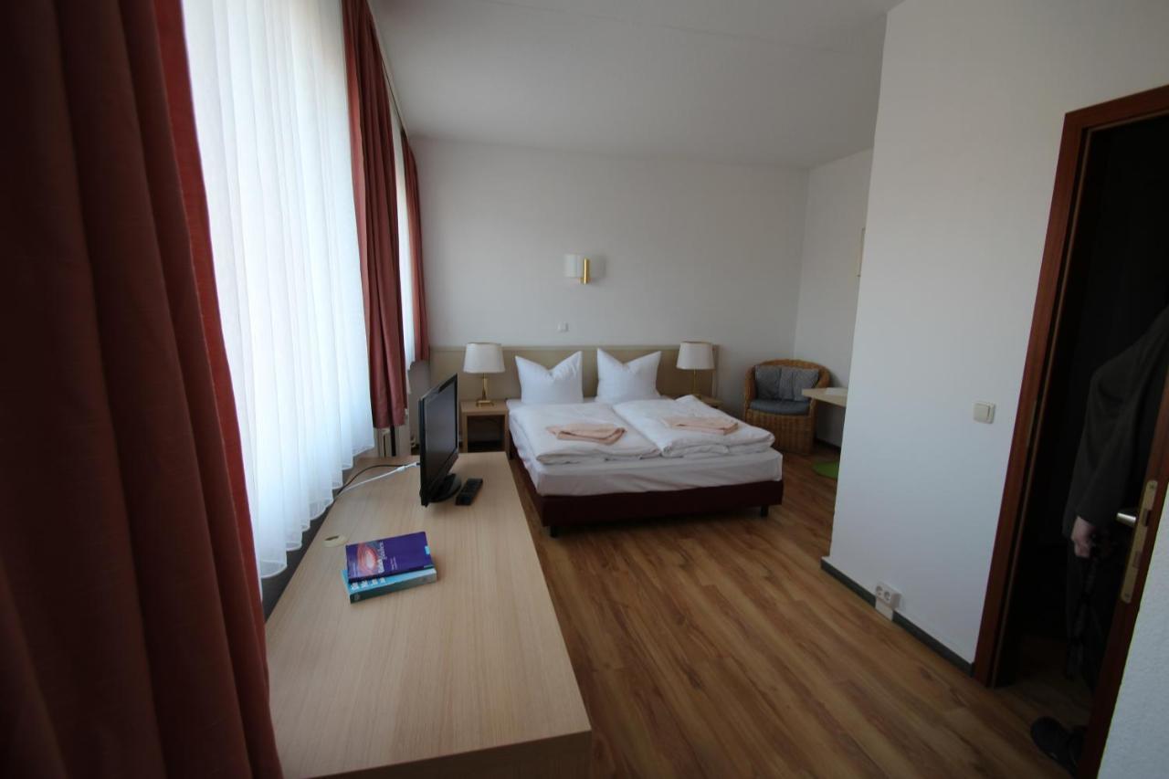 Großes Doppelzimmer